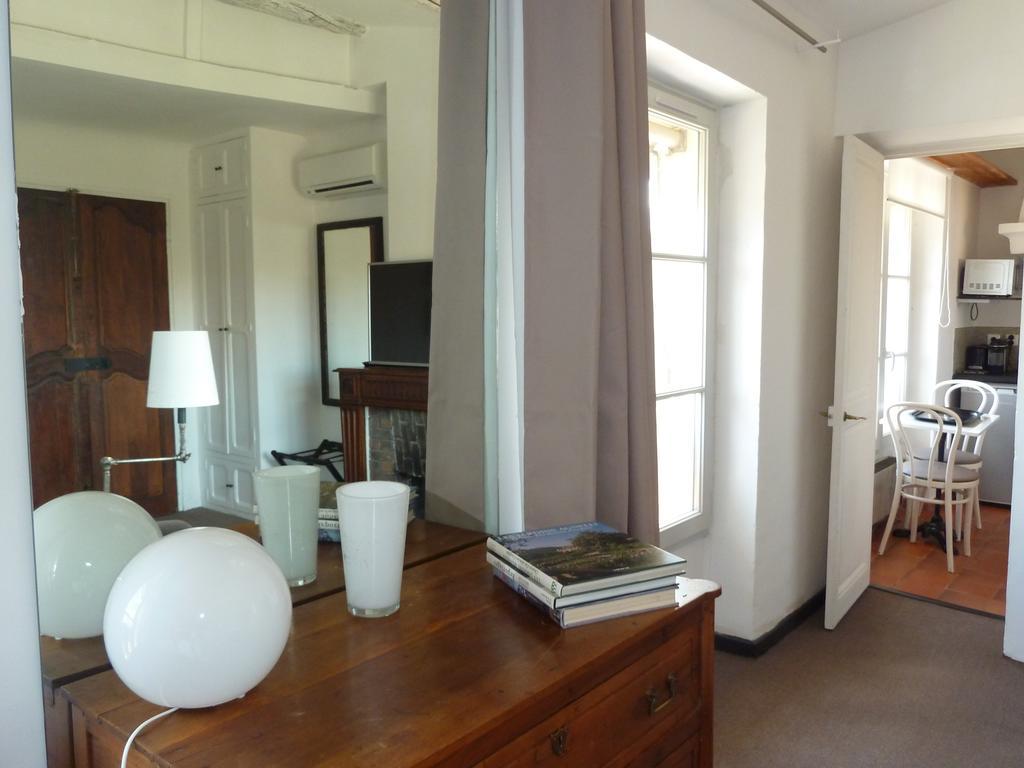 Appartement Cours Mirabeau Crsmb آيكس أومبروفينس الغرفة الصورة