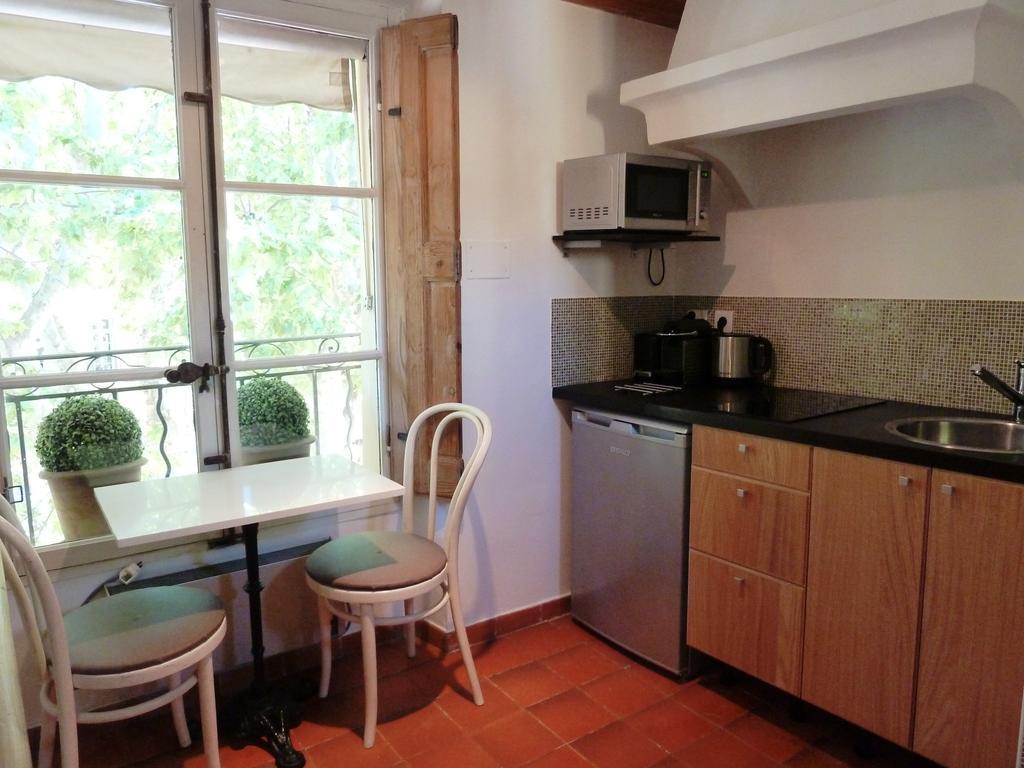 Appartement Cours Mirabeau Crsmb آيكس أومبروفينس الغرفة الصورة